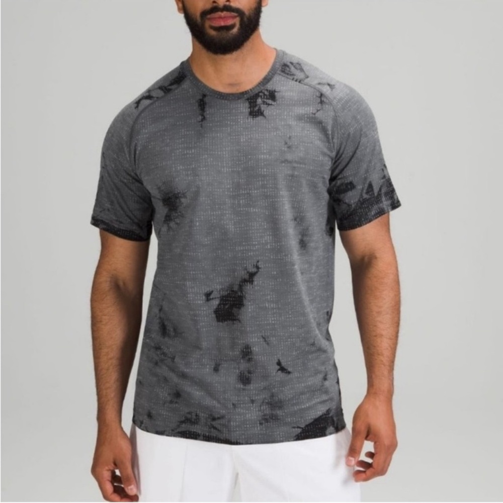 Lululemon Men’s Metal Vent Tech Short Sleeve Sz L - Picture 2 of 10
